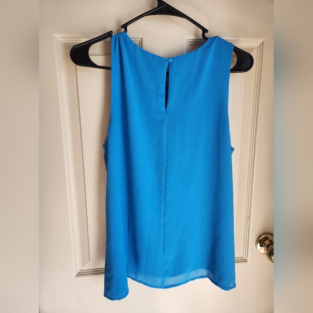 Blue tank top